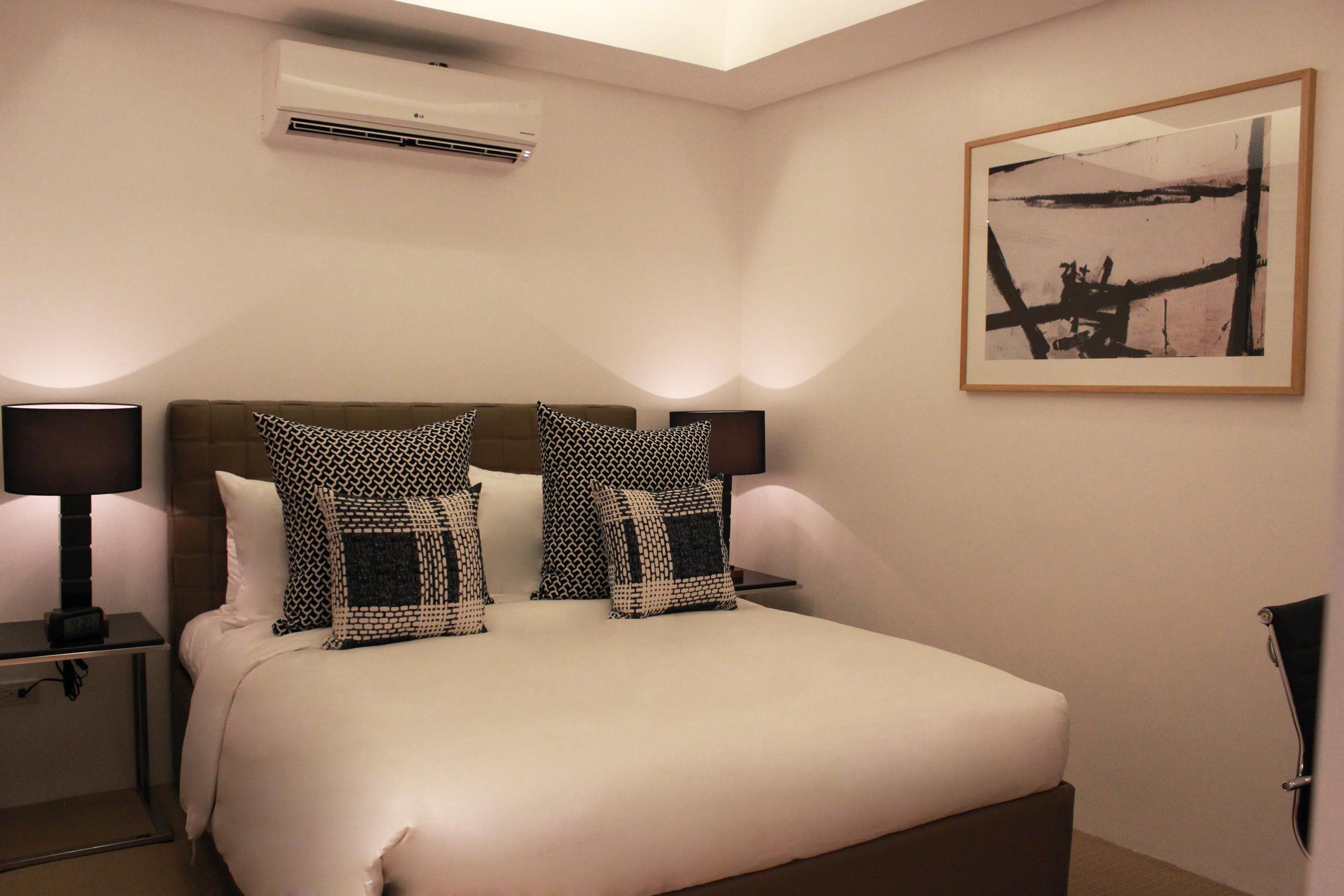 The Alpha Suites Makati City Exterior photo