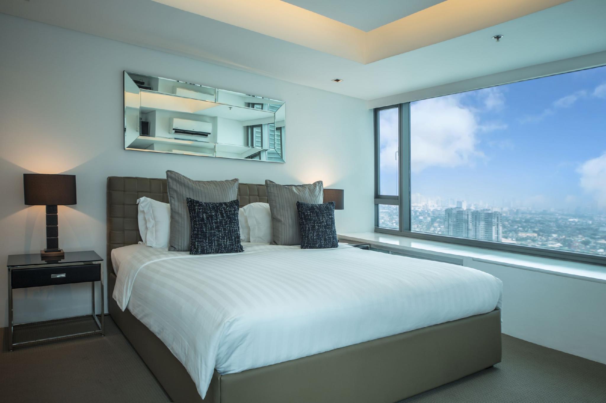 The Alpha Suites Makati City Exterior photo